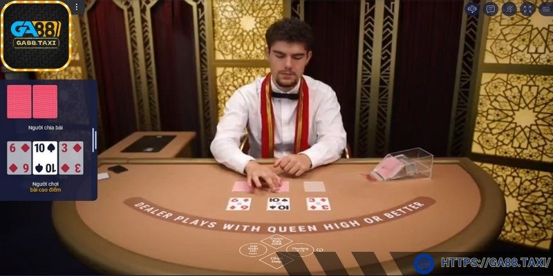 Mỗi động tác chia bài đều được thực hiện rõ ràng